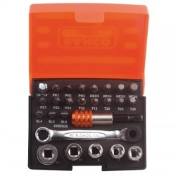 Sockets 6-13mm and bits...