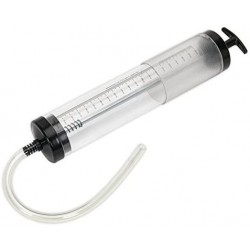 Syringe for liquid grease...